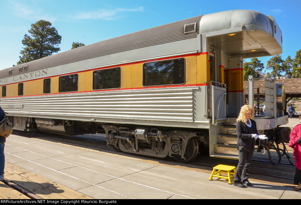 Grand Canyon Railway Parlor Car "Chief"